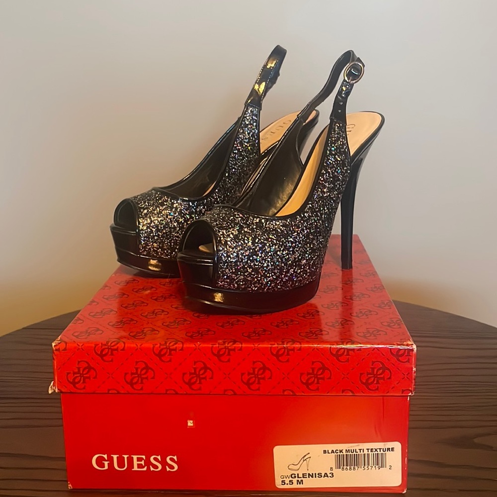 Blk multi texture high heel